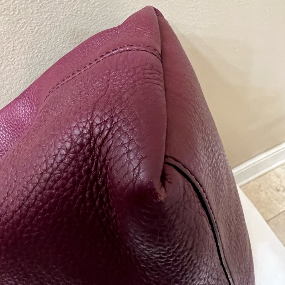 Gucci SoHo Leather 2 Way Bag EUC - Picture 17 of 17